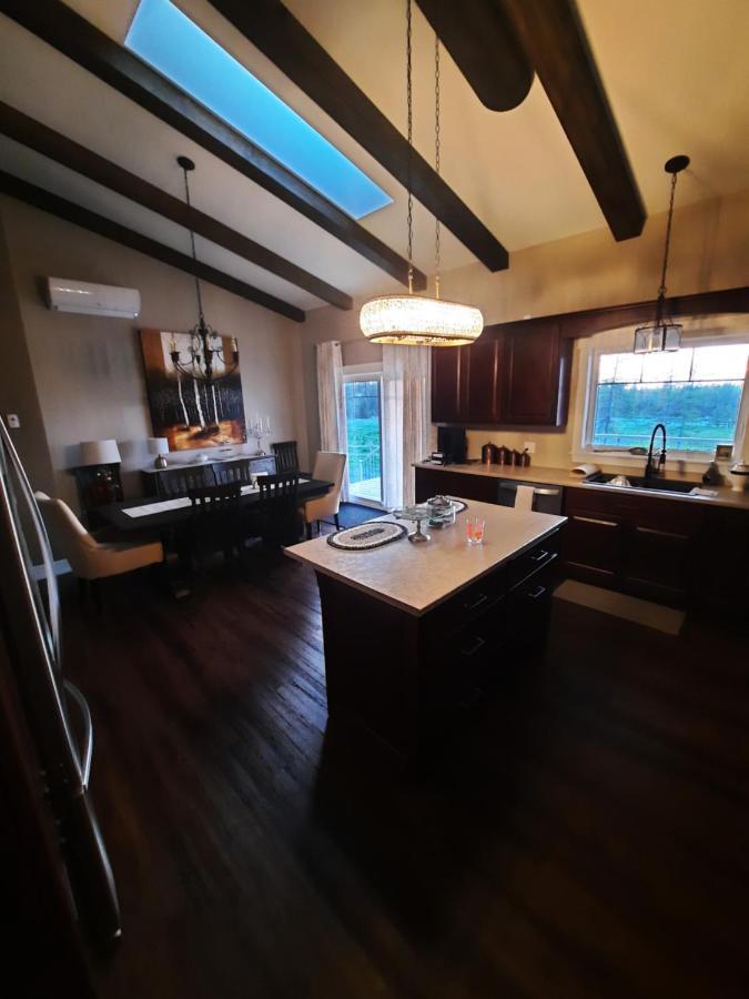 Back Home Bed And Breakfast Membertou ภายนอก รูปภาพ